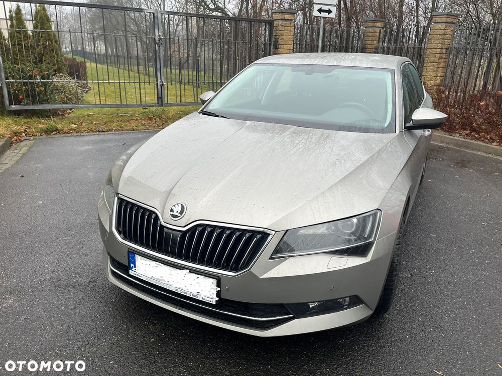 Skoda Superb ver-1-8-tsi-ambition-dsg - 3