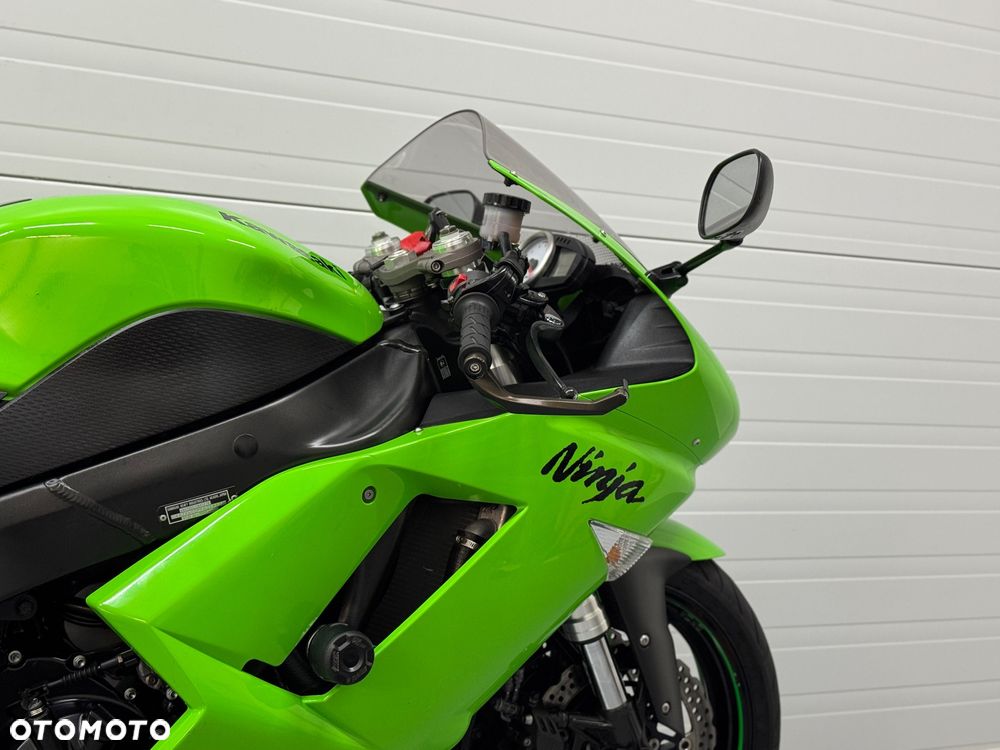 Kawasaki Ninja - 7