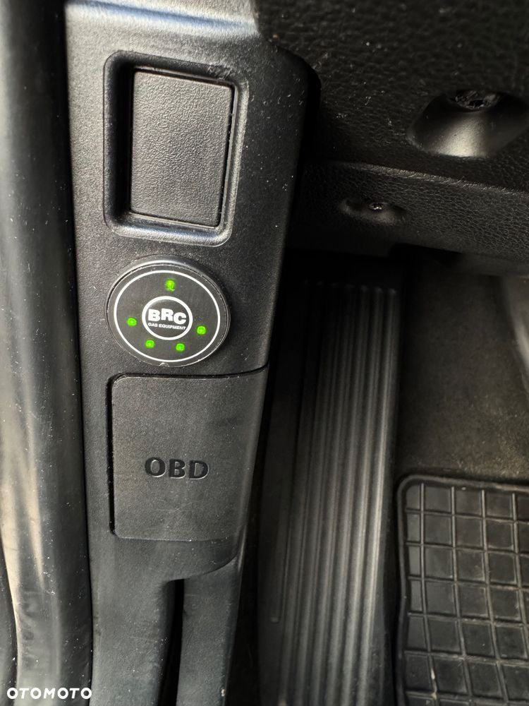 BMW Seria 1 116i - 18