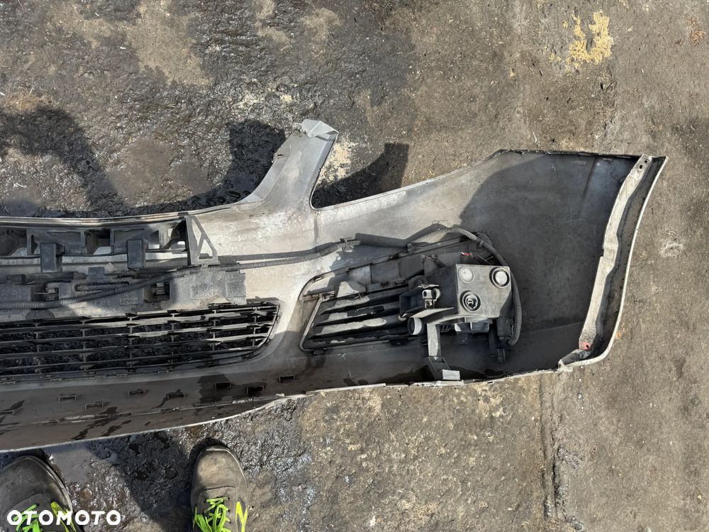 Zderzak Opel Zafira B przód OE - 4