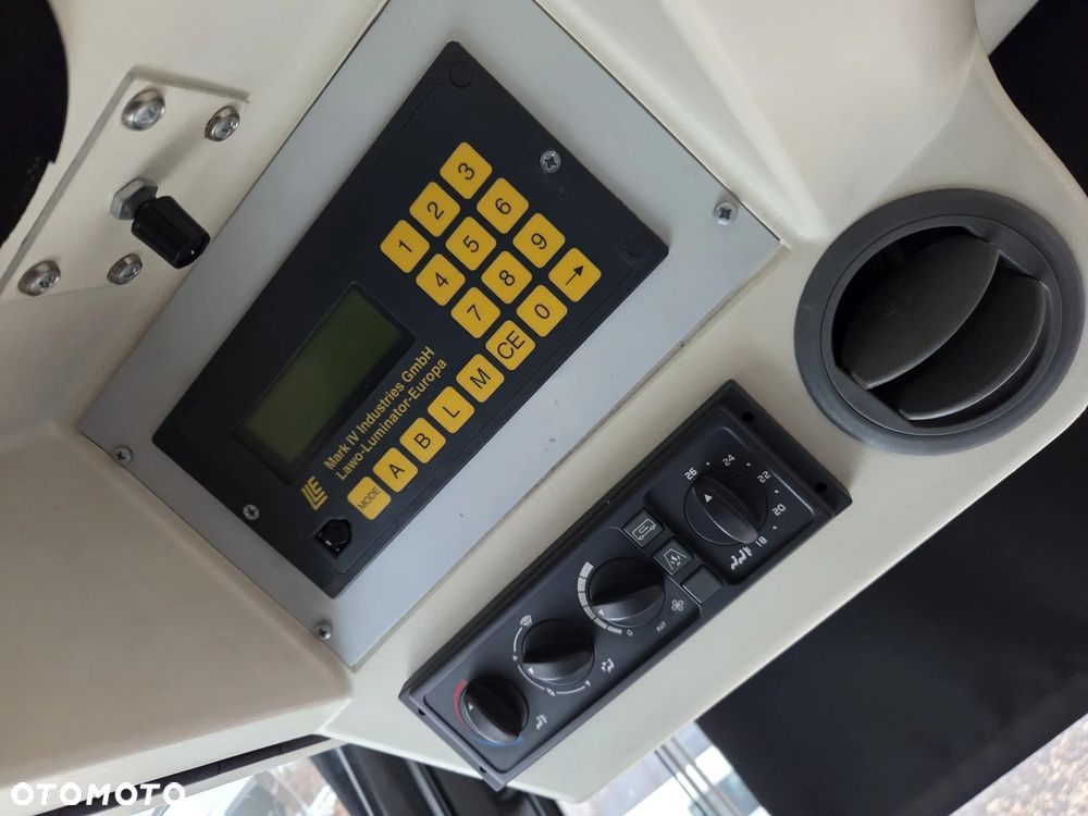 Volvo 7700 - 16