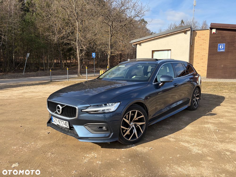 Volvo V60 T5 Geartronic Momentum - 1