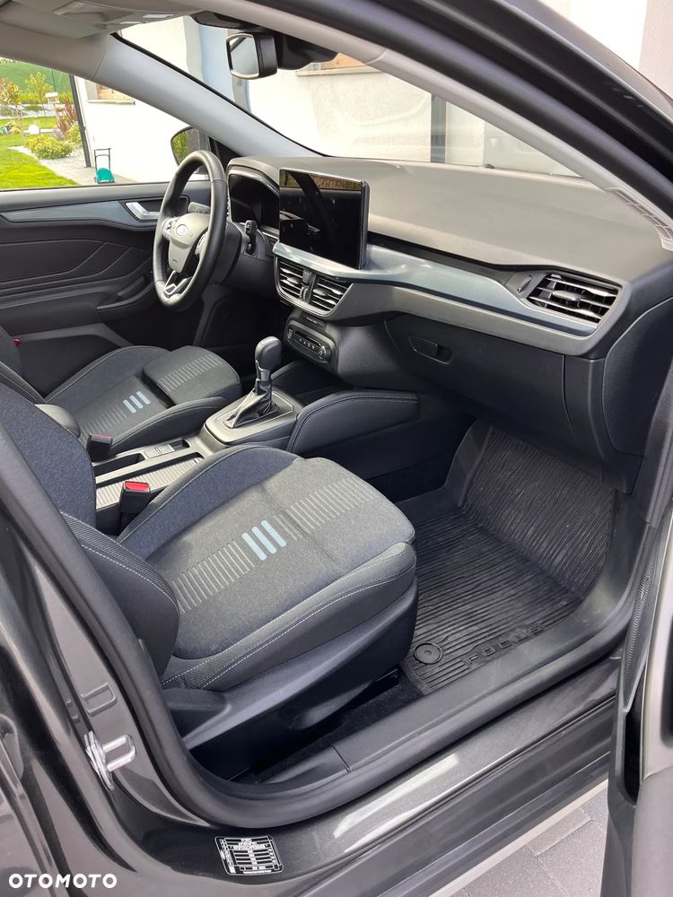 Ford Focus 1.0 EcoBoost mHEV Active X - 16