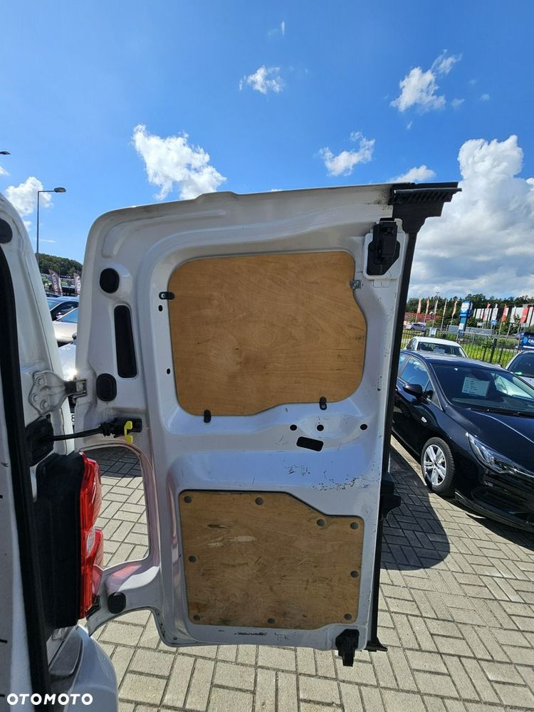 Opel Vivaro - 35