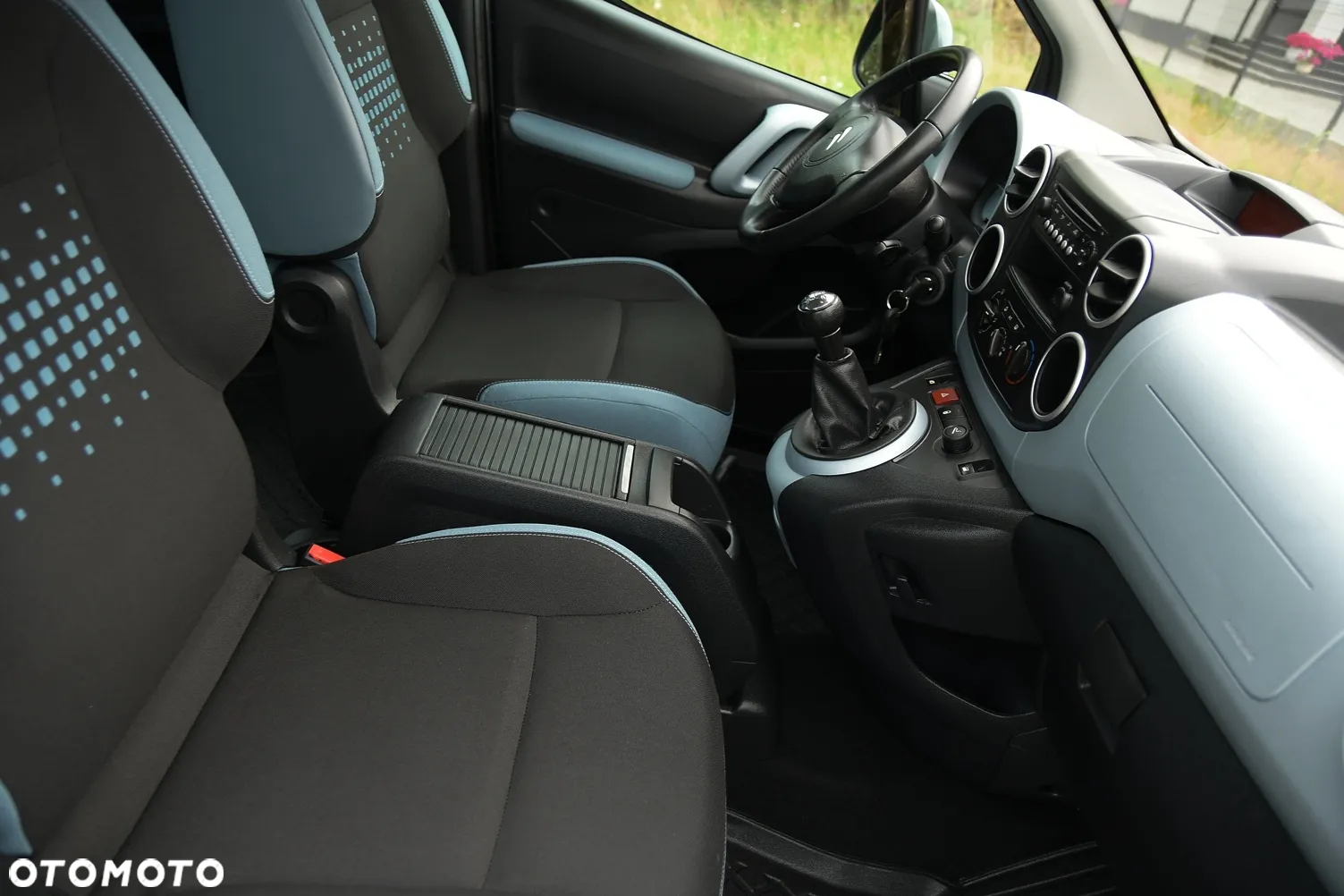 Citroën Berlingo Multispace HDi 115 FAP Selection - 17
