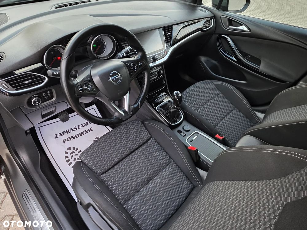 Opel Astra 1.4 Turbo Edition - 19