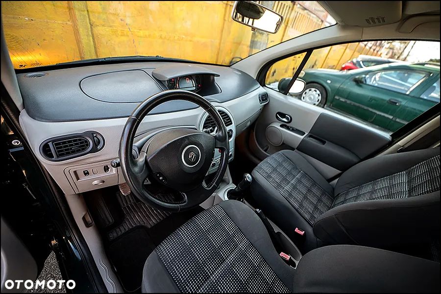 Renault Modus - 14