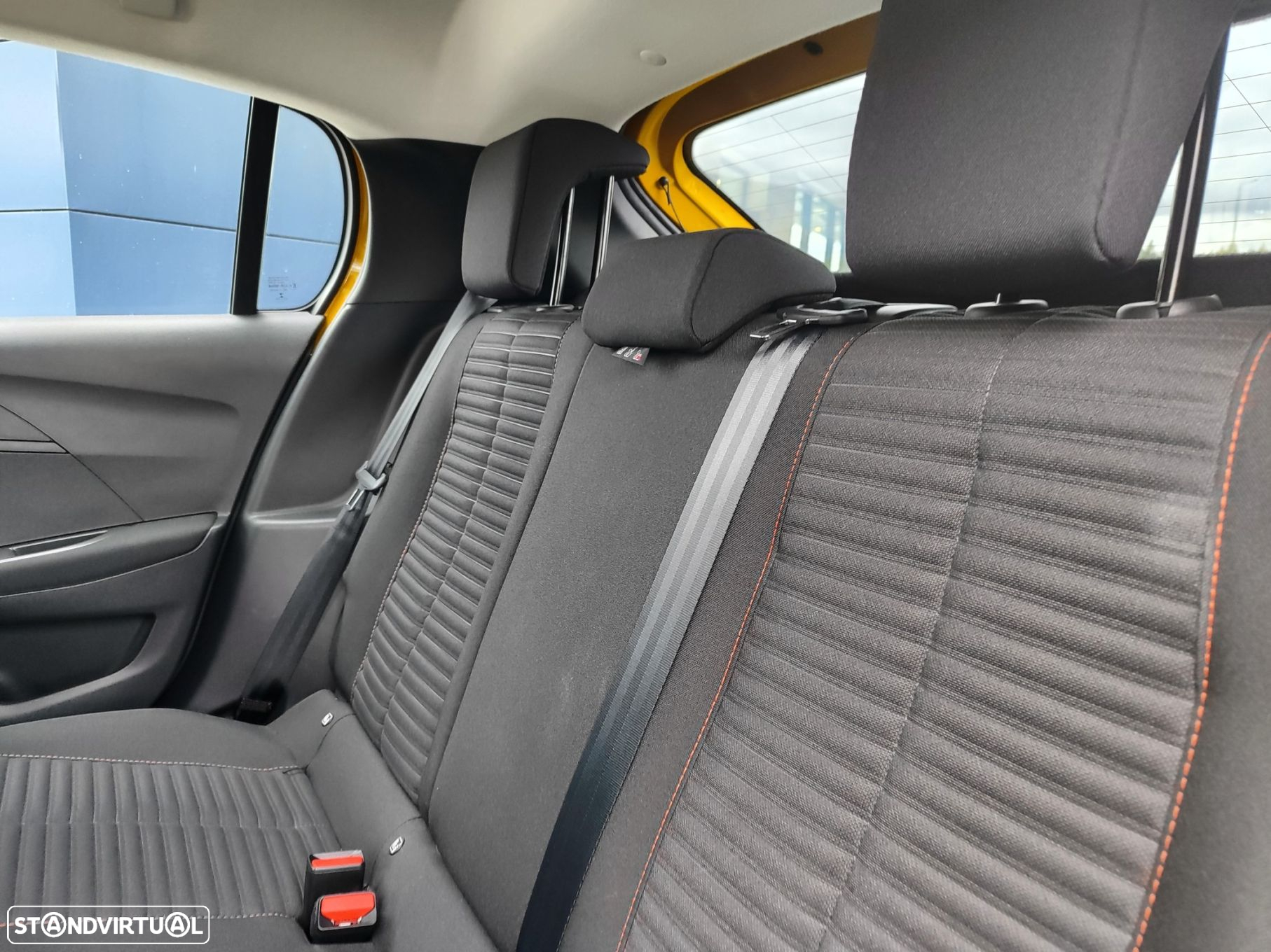 Peugeot 208 1.2 PureTech Active - 14