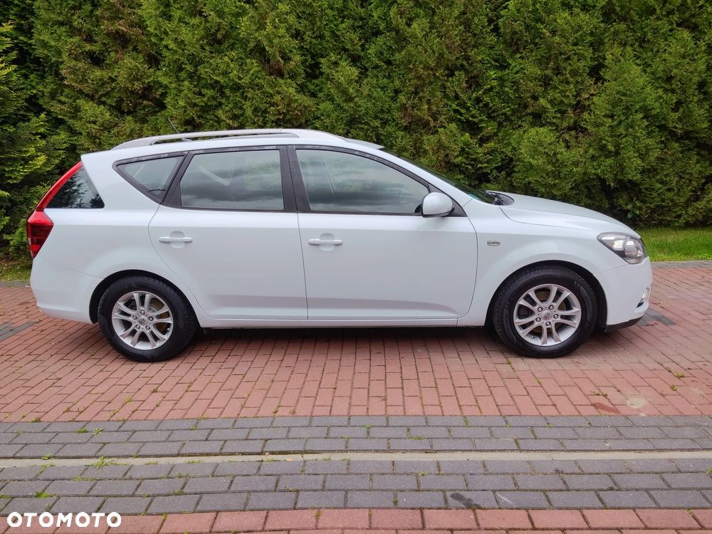 Kia Ceed 1.4 CVVT - 2