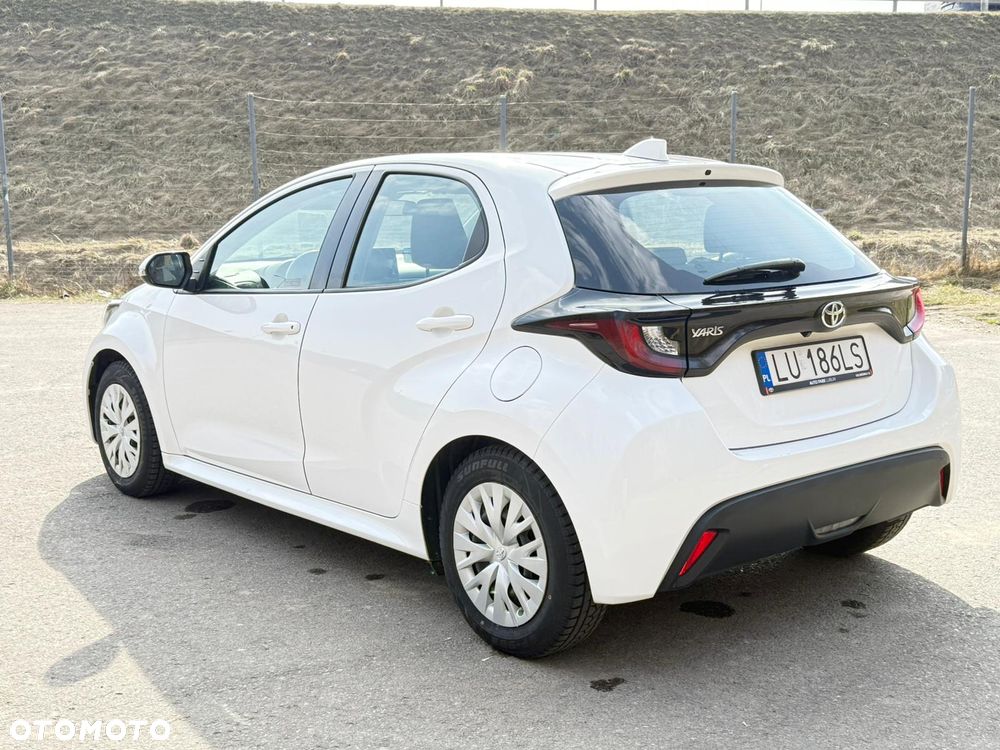 Toyota Yaris 1.5 Comfort - 4