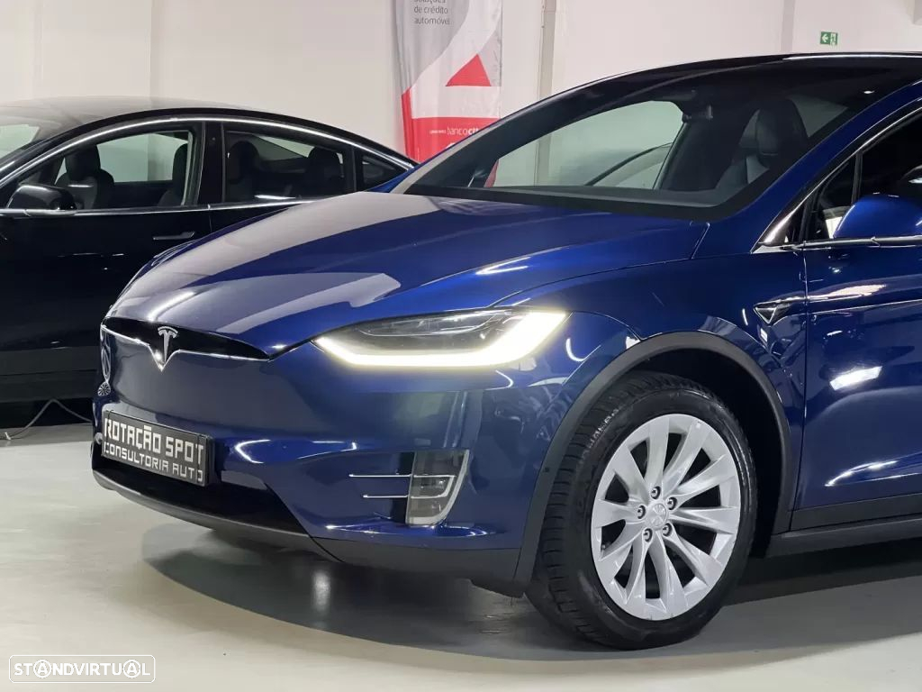 Tesla Model X 100 kWh Long Range AWD - 38