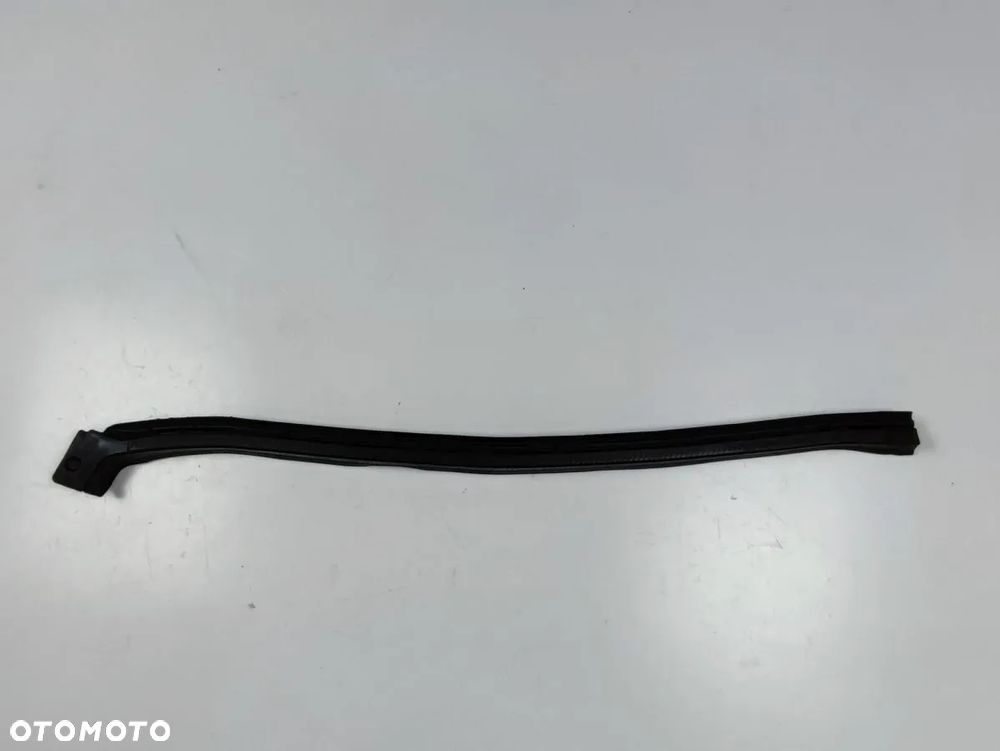 FORD EXPLORER od 2020r Uszczelka Prawa Lewa - 1