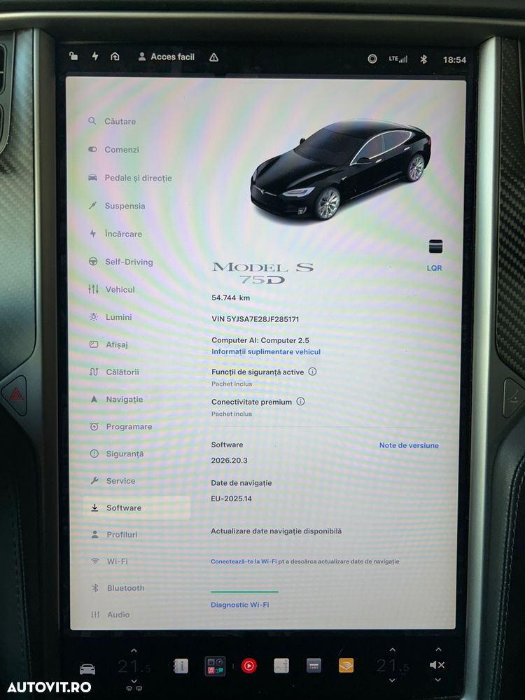 Tesla Model S - 40
