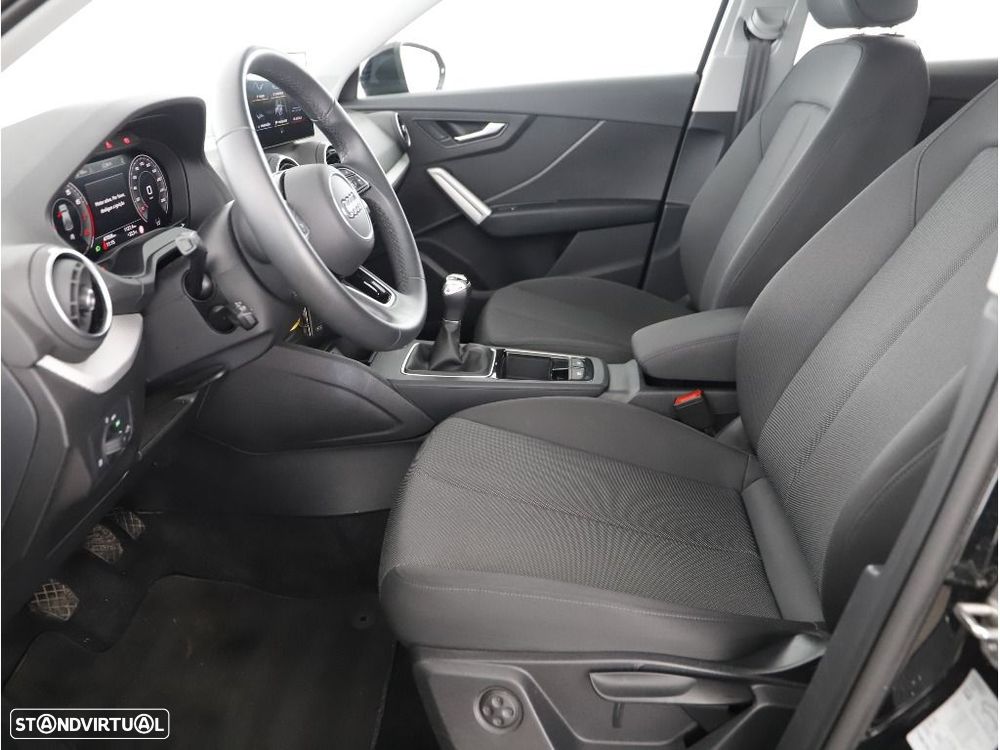 Audi Q2 30 TFSI Advanced - 20