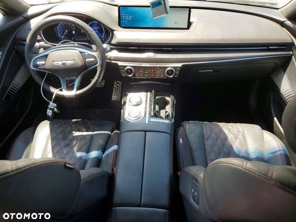 Genesis G80 - 9