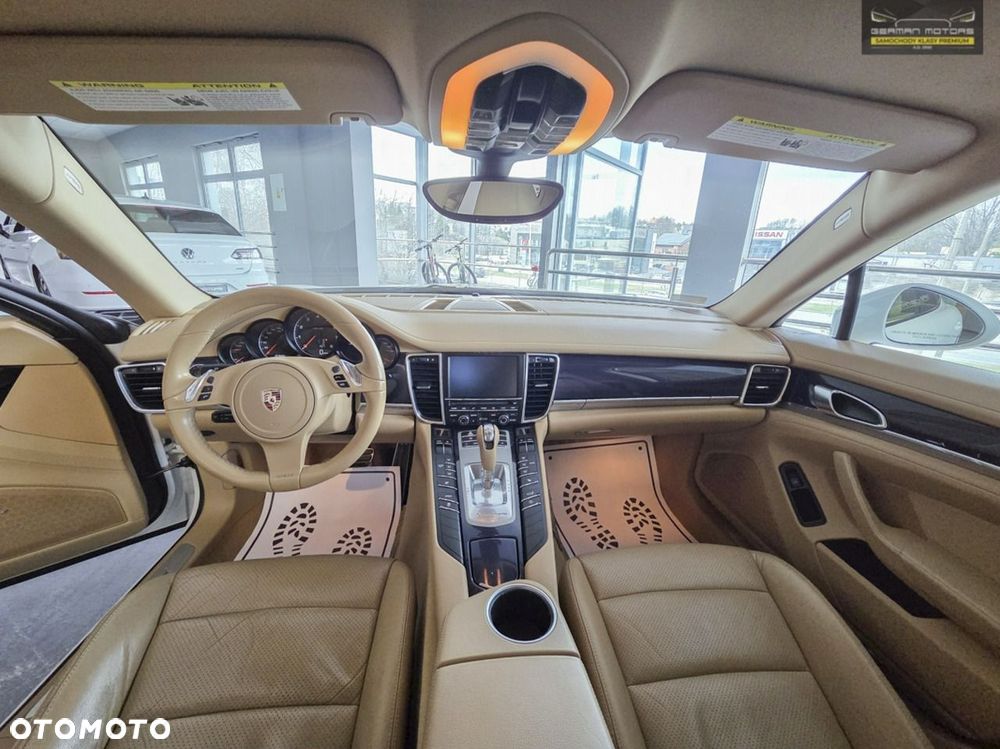 Porsche Panamera 4 PDK Edition - 27