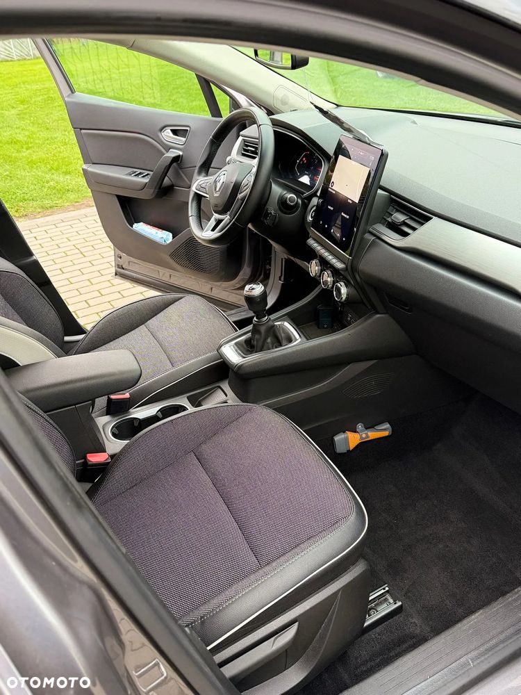 Renault Captur - 21