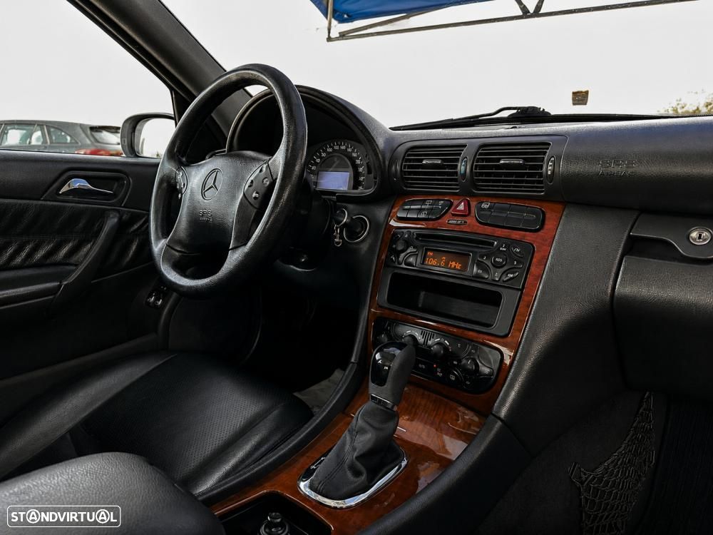 Mercedes-Benz C 220 - 28