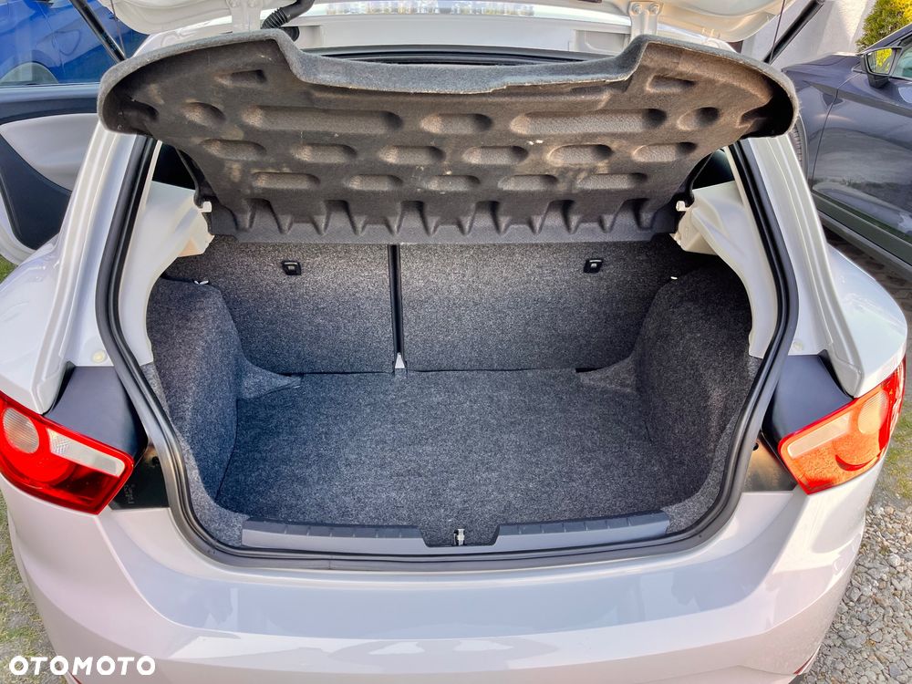 Seat Ibiza SC 1.4 16V Style - 18