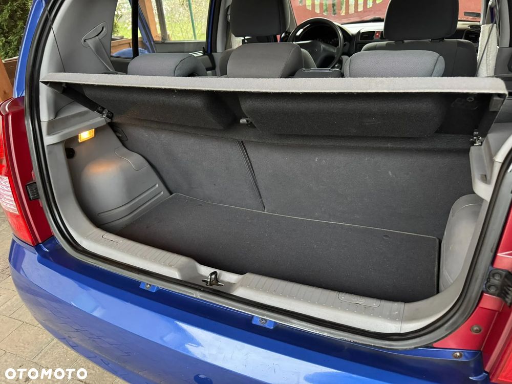 Kia Picanto 1.1 LX - 11