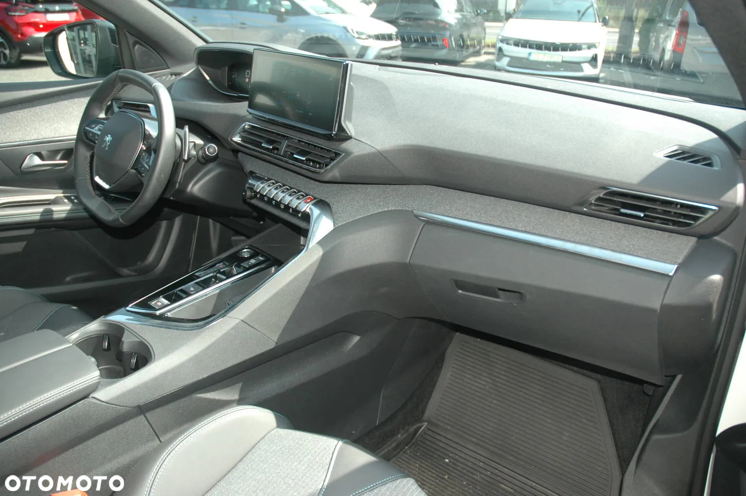 Peugeot 3008 1.2 PureTech Allure Pack S&S EAT8 - 7
