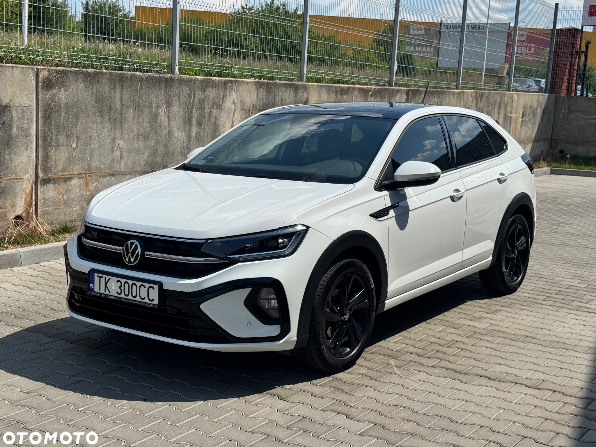 Volkswagen Taigo 1.0 TSI R-Line DSG - 2