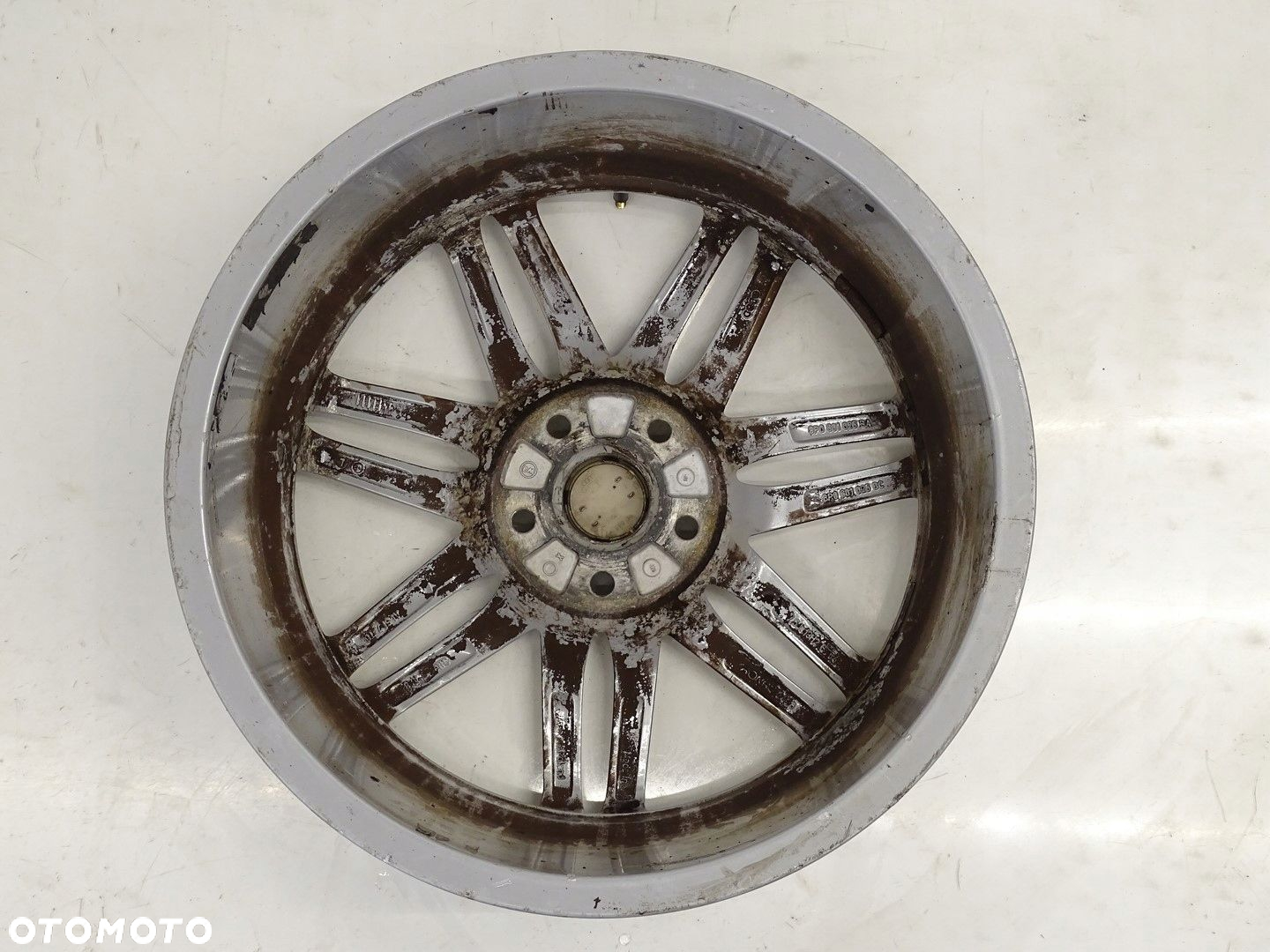 KPL FELGI ALUFELGI R18 AUDI A3 8P 5X112 7.5J ET54 8P0601025BA 8P0601025BC - 9