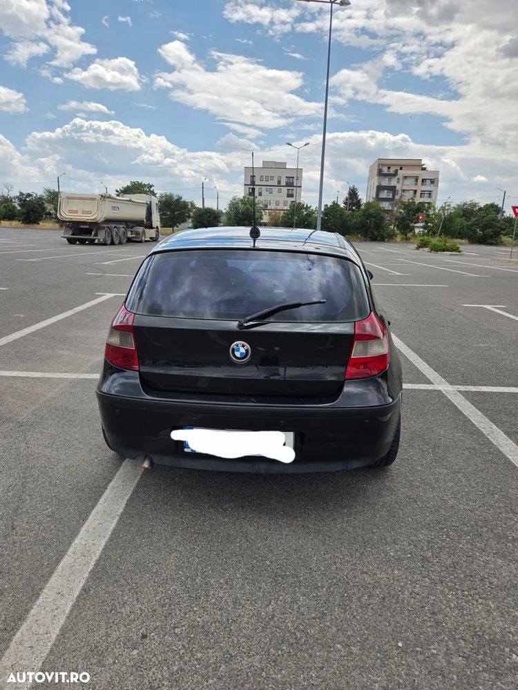 BMW Seria 1 118d - 2