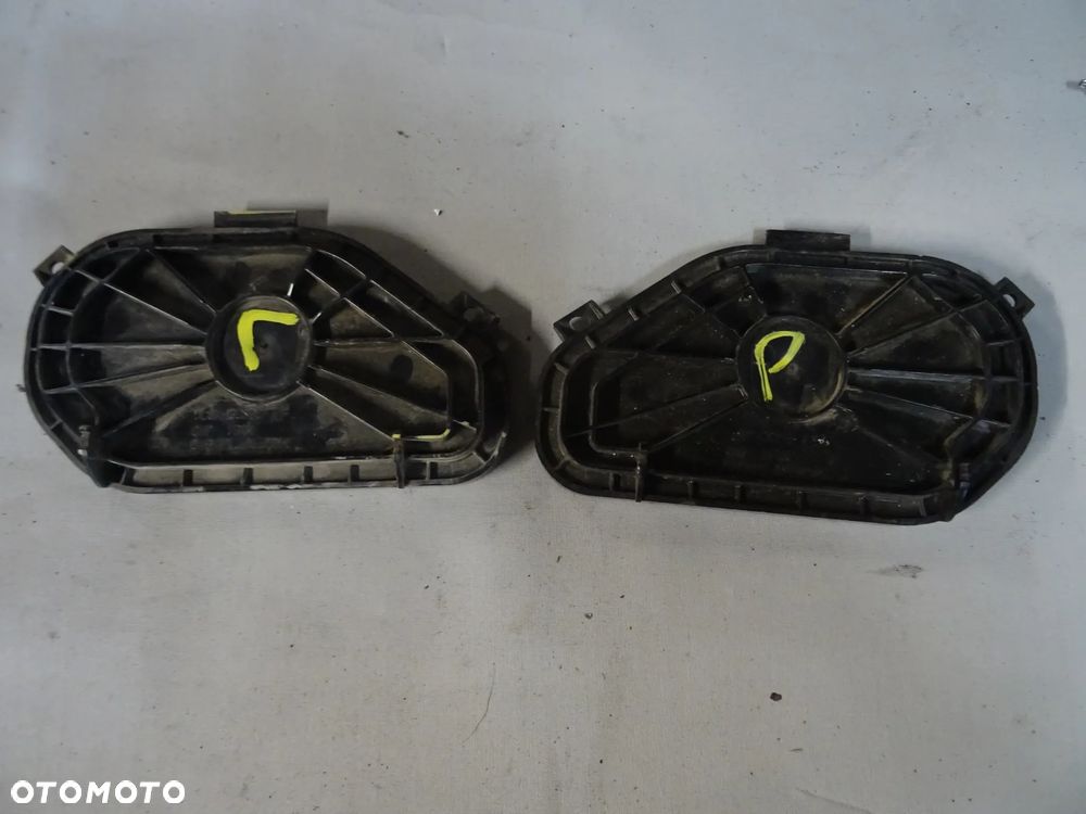 WYPRZEDAZ MIESIACA FORD MAVERICK LIFTING LAMPA LEWA PRAWA ZASLEPKA OSLONA WEWNETRZNA ROZNE CZESCI