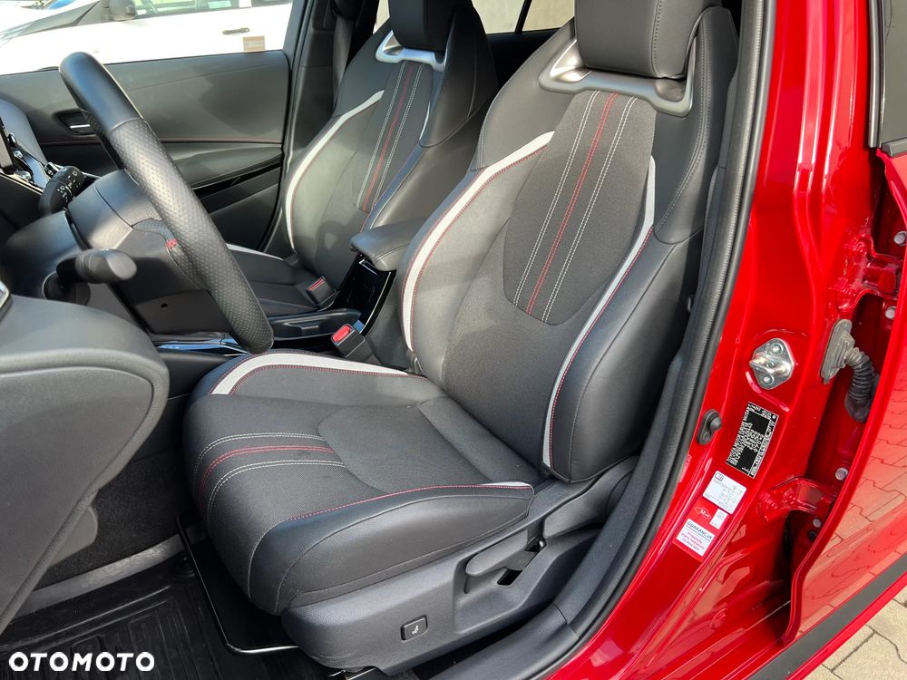 Toyota Corolla 1.8 Hybrid GR Sport - 18