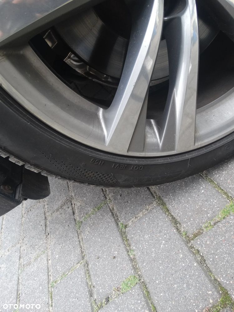 BMW Seria 5 530d xDrive - 12