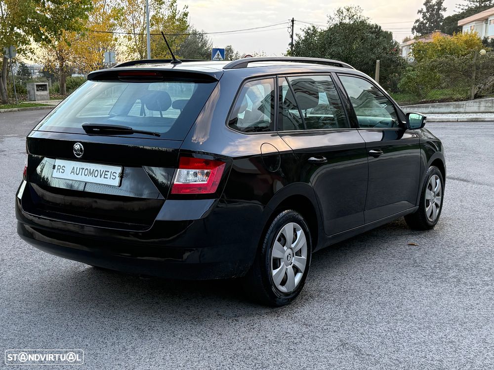 Skoda Fabia Break 1.0 Active - 4