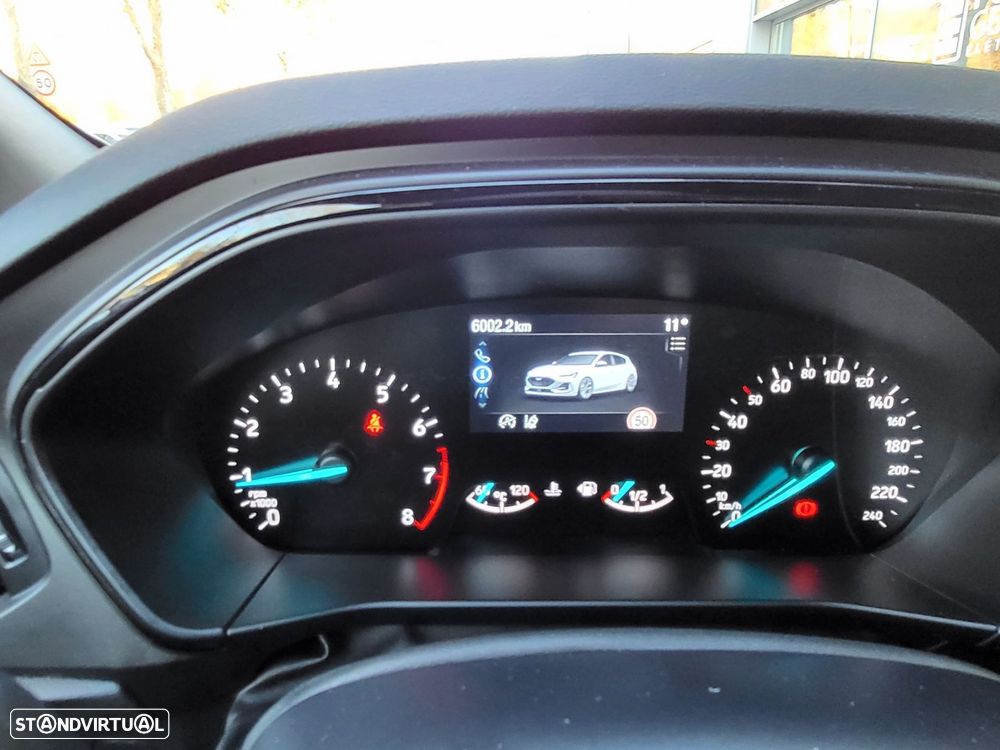 Ford Focus 1.0 EcoBoost MHEV ST-Line - 15