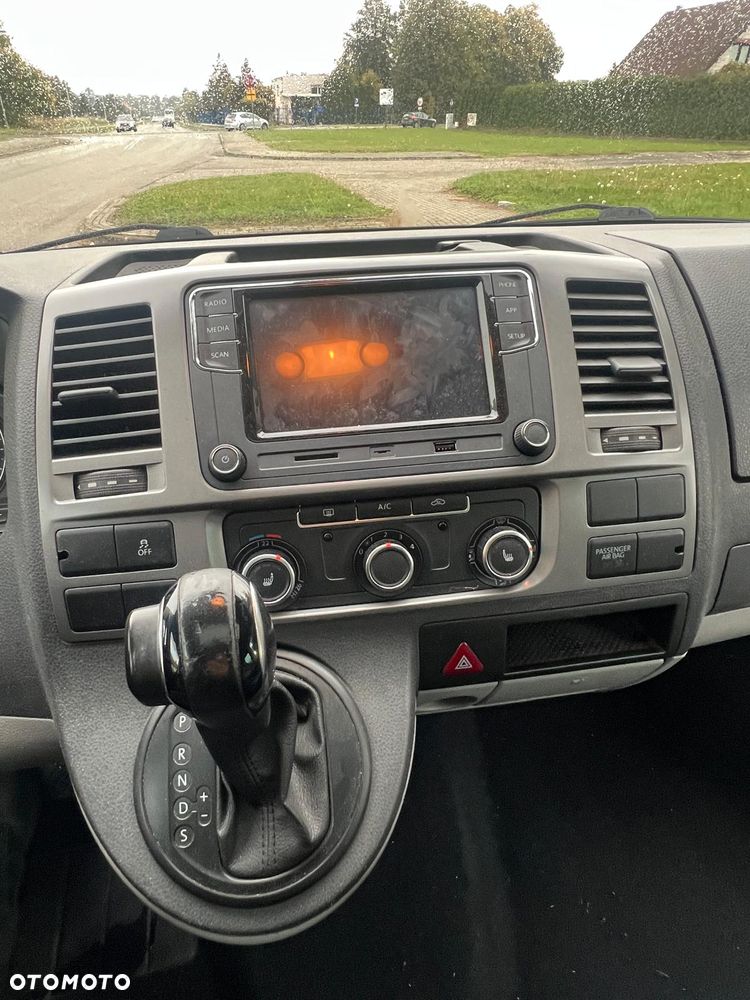 Volkswagen Transporter - 16
