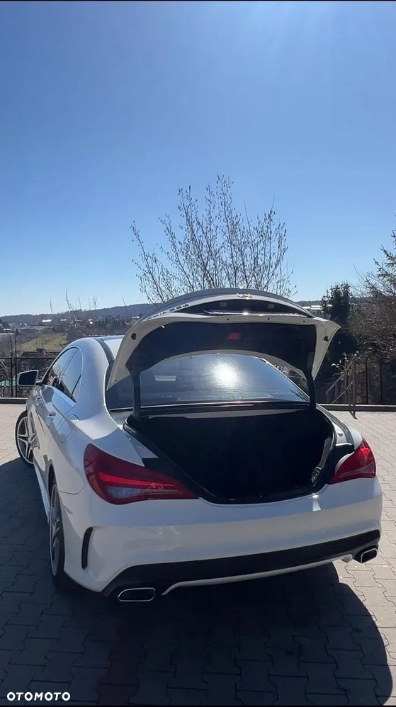 Mercedes-Benz CLA 250 7G-DCT AMG Line - 10