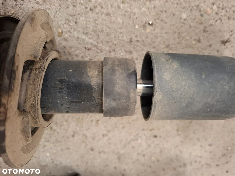 Amortyzatory Przód Przednie Komplet A4 B8 A5 8K0413031AF - 5