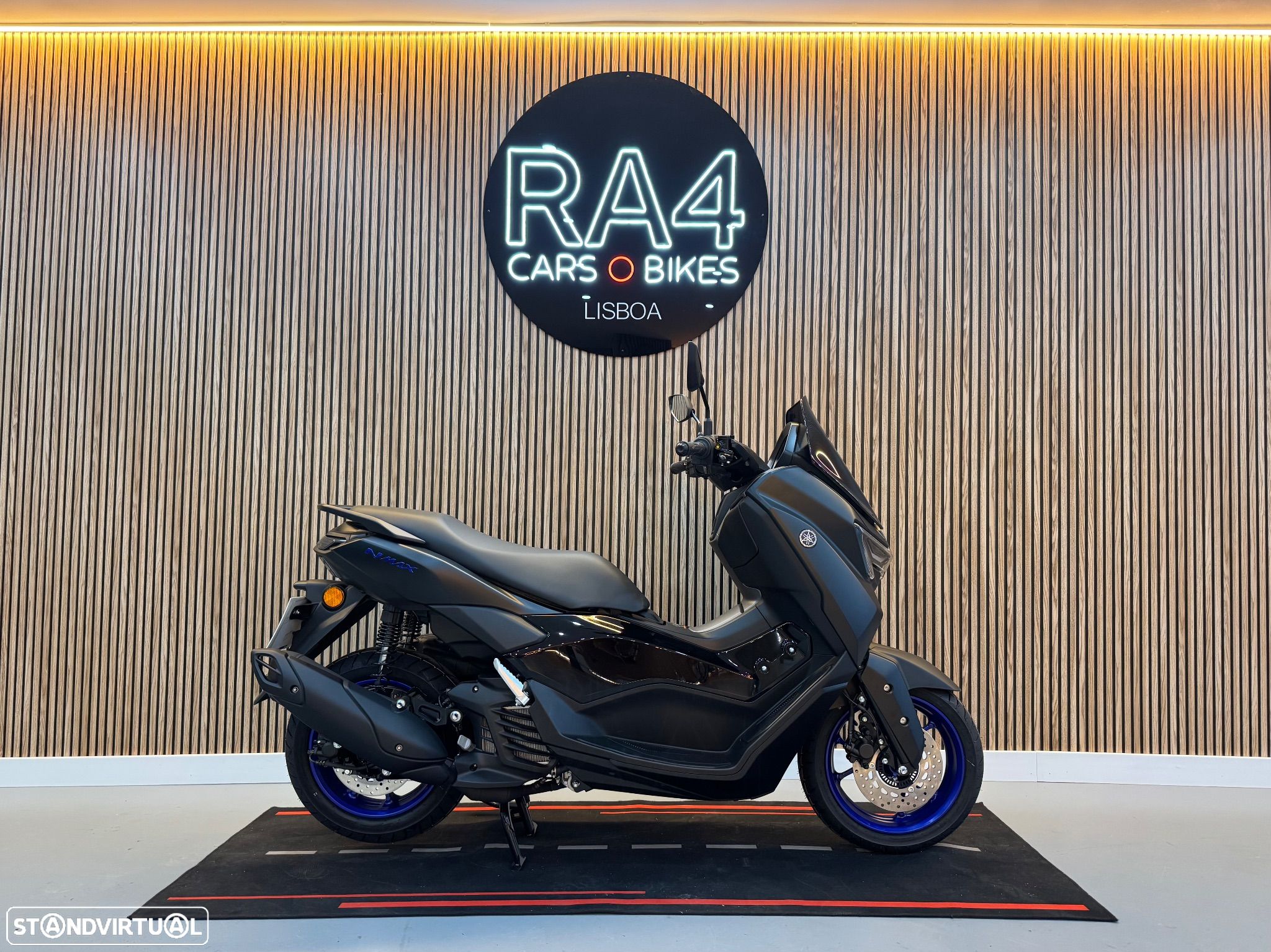 Yamaha NMAX - 1