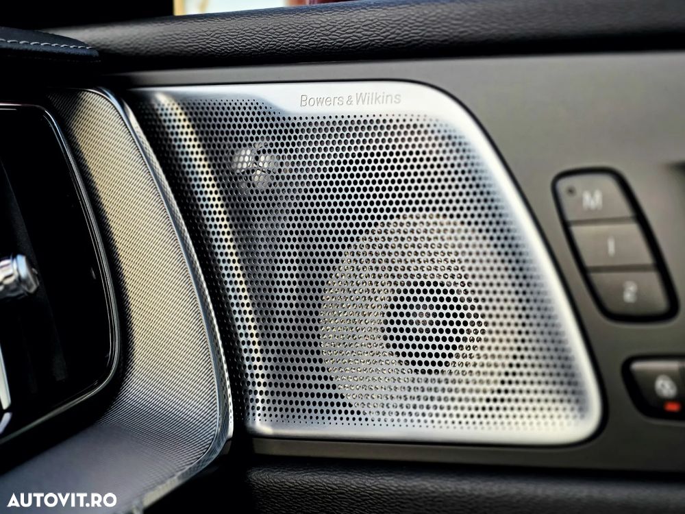 Volvo XC 60 T6 AWD Recharge Geartronic Inscription - 29