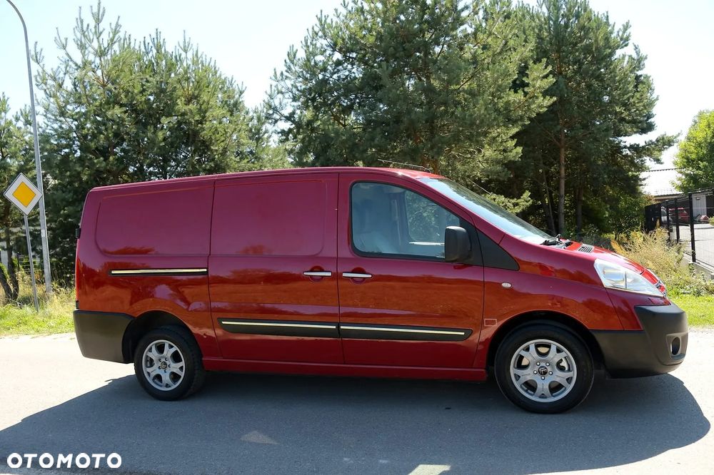 Citroën JUMPY/SCUDO/EXPERT/LONG/ 2.0 HDI / ZDROWY BEZ KOROZJI/ PODGRZEWANE FOTELE/KLIMATYZACJA/BOGATO WYPOSAZONY - 8