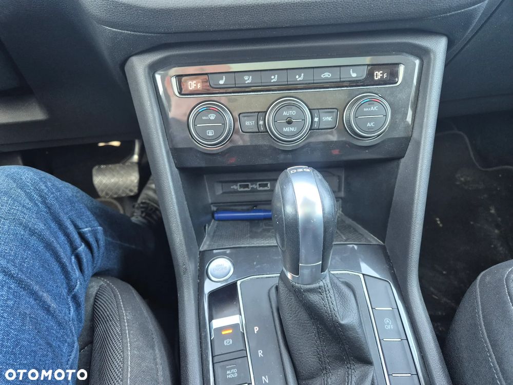Volkswagen Tiguan 2.0 TSI 4Motion DSG OPF Highline - 21