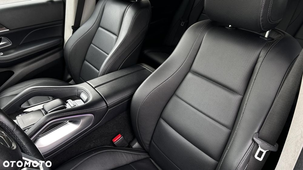 Mercedes-Benz GLE - 12