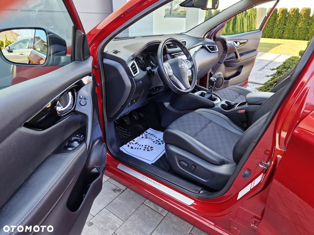 Nissan Qashqai 1.6 DIG-T Tekna+ - 14