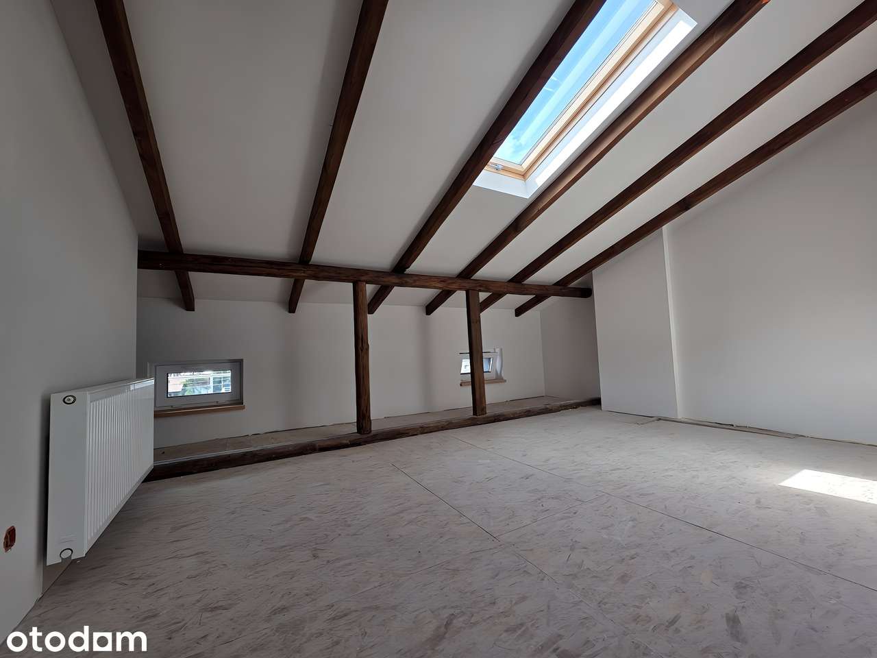 Romana 12 - M2+garderoba,