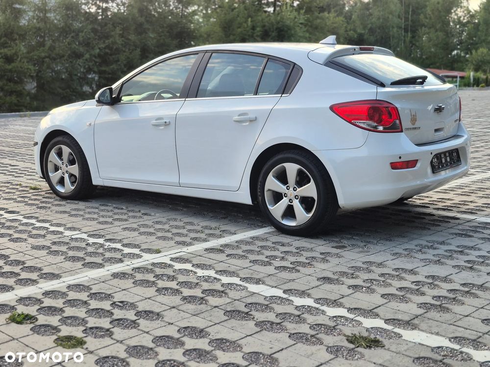 Chevrolet Cruze 1.8 LS+ - 5