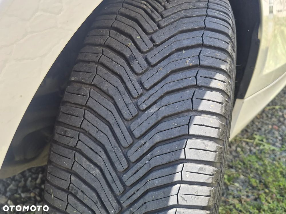 BMW Seria 1 116i - 17