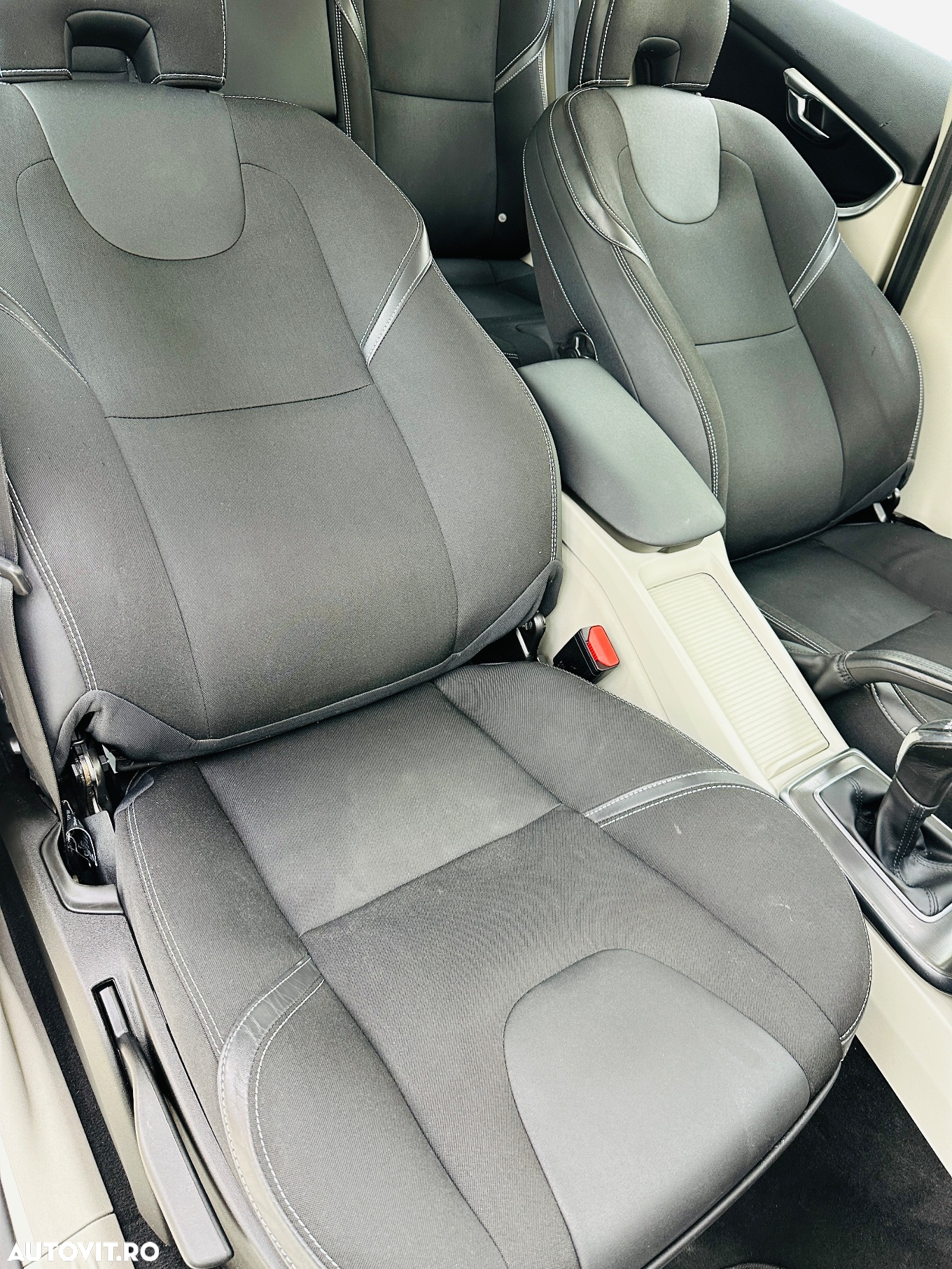 Volvo V40 - 21