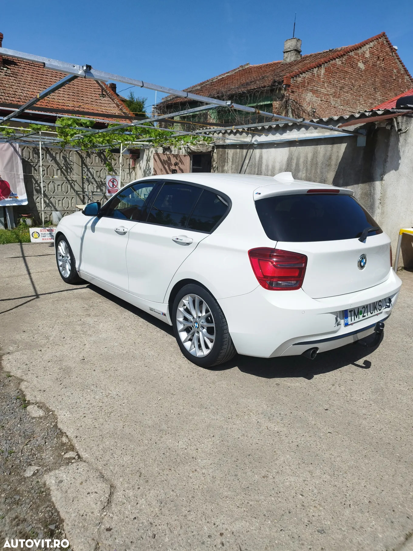 BMW Seria 1 116i - 5