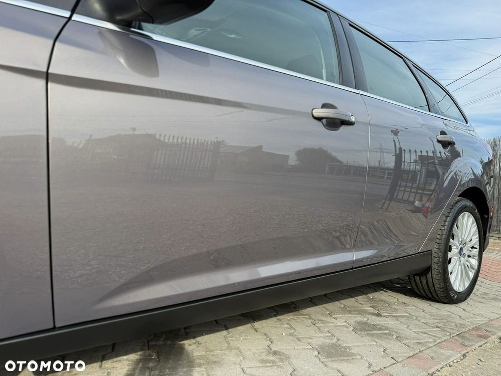 Ford Focus 1.0 EcoBoost STart-Stopp-System TITANIUM - 39