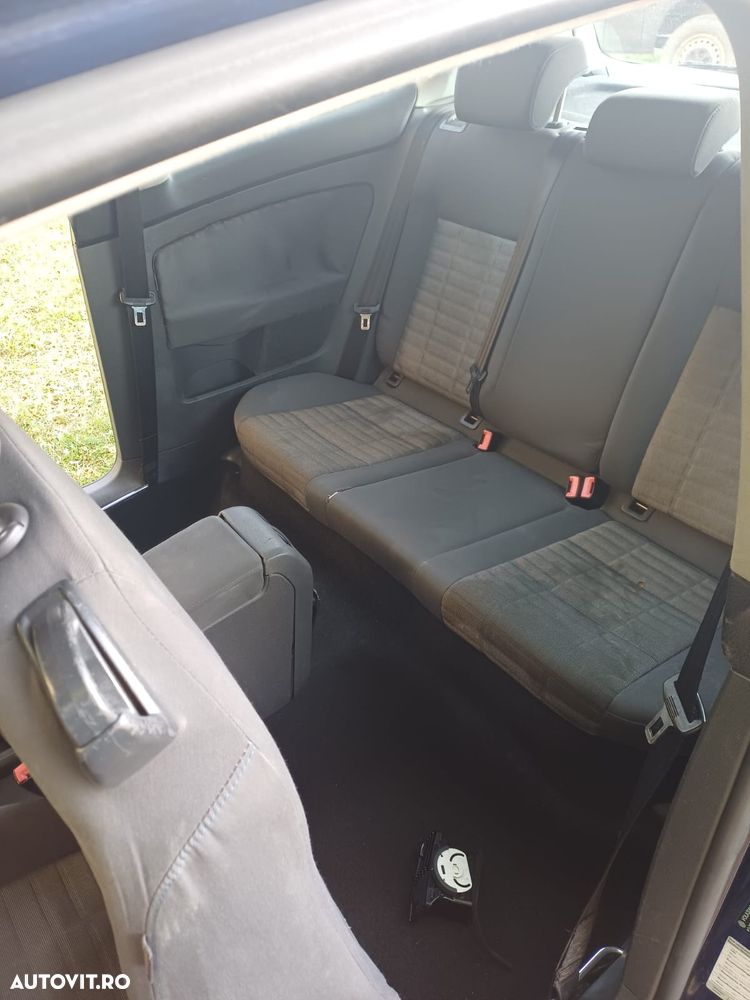Volkswagen Golf 1.6 Tour - 23