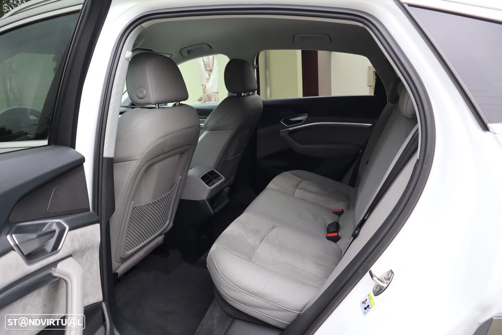 Audi e-tron Sportback 50 quattro - 31
